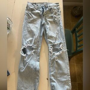 American Eagle Light Wash Distressed Ripped Knee Jeans